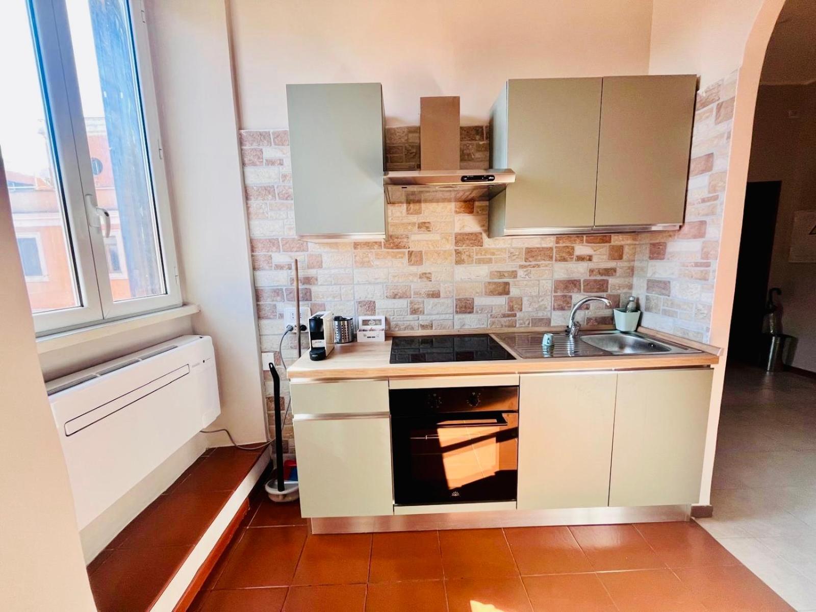 Fast Re Apartment Rome